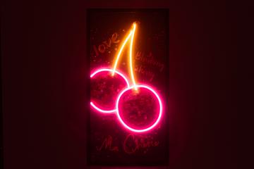 Tableau Led Cerise 43*83