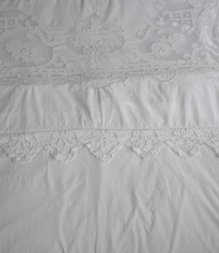 Housse de Couette + 2 Taies Reine Blanc Coquecigrues 240x260