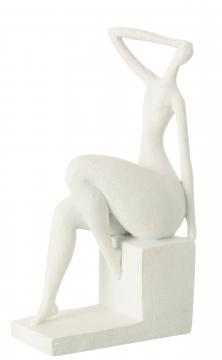 Statue Femme Assise Carré Blanc