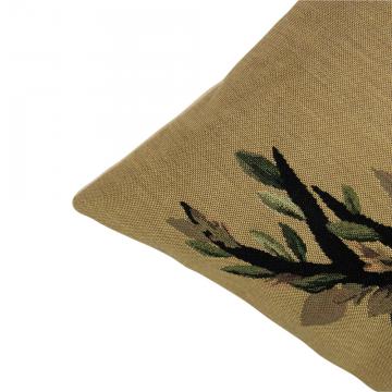 2 Coussins Cerf Bois Feuillage Fleur Blanche 45x45