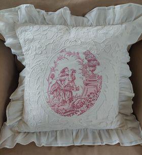 Coussin Aubade Ivoire Coquecigrues