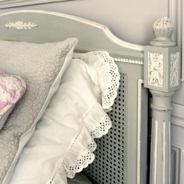 Lit Gustavien Gris 140 X 190cm Lits Tetes De Lits Style Campagne