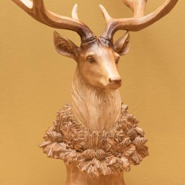 Trophée Cerf à Poser H77cm